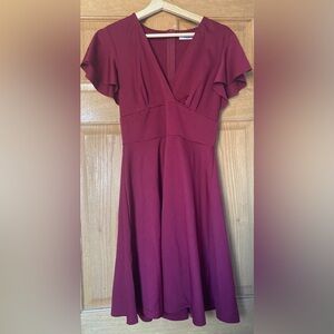 Fashion: Deep Red, V-Neck, Short Sleeve, Midi Swing Dress (Size Small)